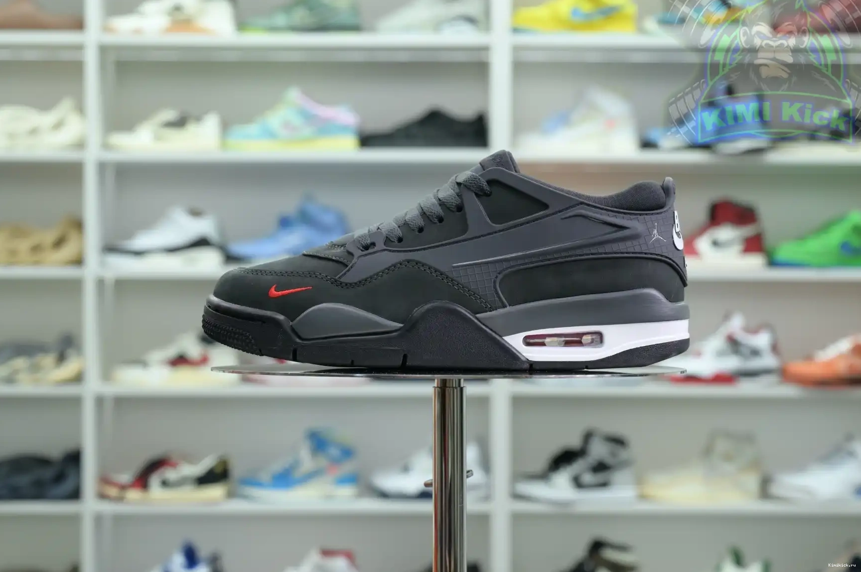 Sylvester Jordan Kimikick RM x Air SP 4 “Anthracite” Jordan Nigel 0509